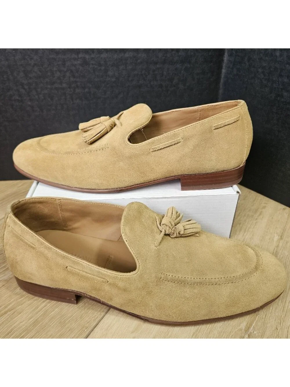 Allen Edmonds Presley Slip On Tassel Loafer Suede Mens Size 10D New Light Tan